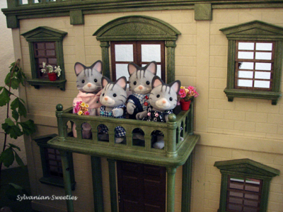 Calico Critters Fisher Cat Family